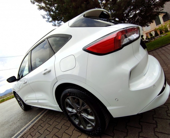 Temnenje stekel Ford Kuga